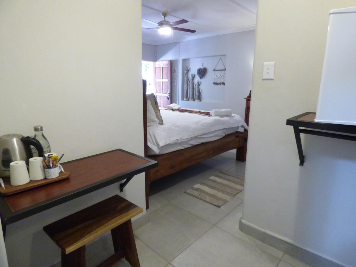 Auberge de jeunesse Tsumeb Backpackers & Safari Extérieur photo