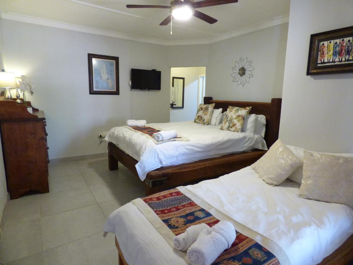 Auberge de jeunesse Tsumeb Backpackers & Safari Extérieur photo